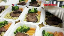 Paket Makanan Halal untuk Warga Lansia AS