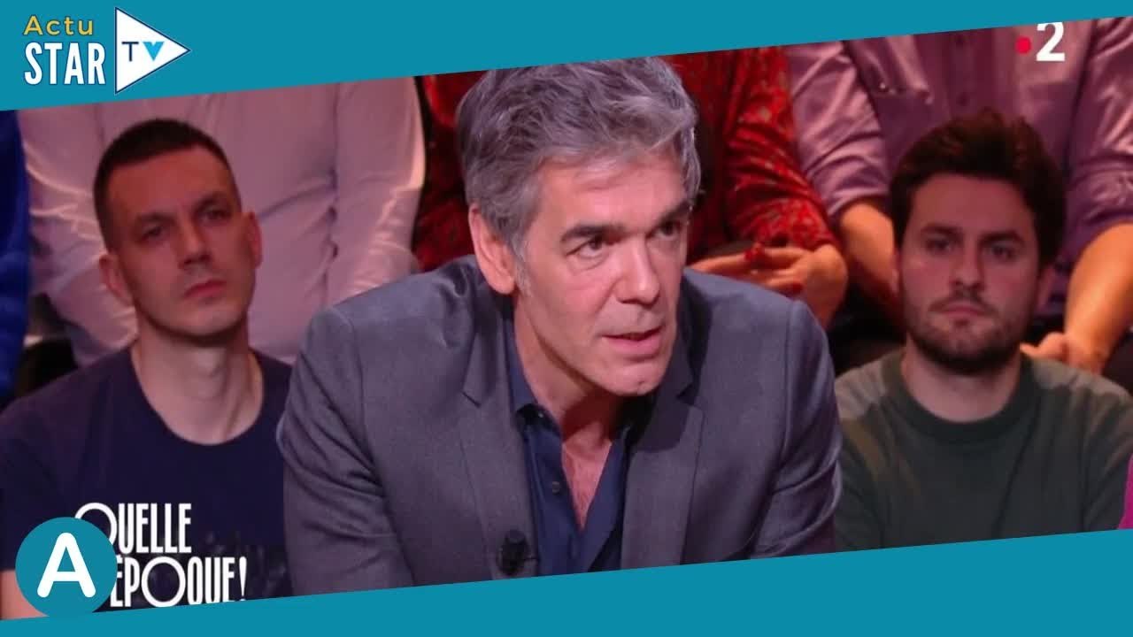 Xavier de Moulins fait une révélation familiale en plein débat, le plateau de Quelle époque sous le