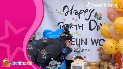 Si Tampan Cha Eunwoo Bagikan Momen Rayakan Ulang Tahun ke-26