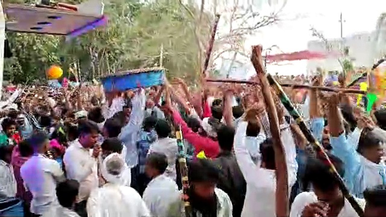 कदमखुंडी के मेले में उमड़े श्रद्धालु , गूंजे जय...
