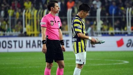 Artık "Türkiye'nin Arda'sı" değil! Derbide yaptığı hareket sonrası linç edildi