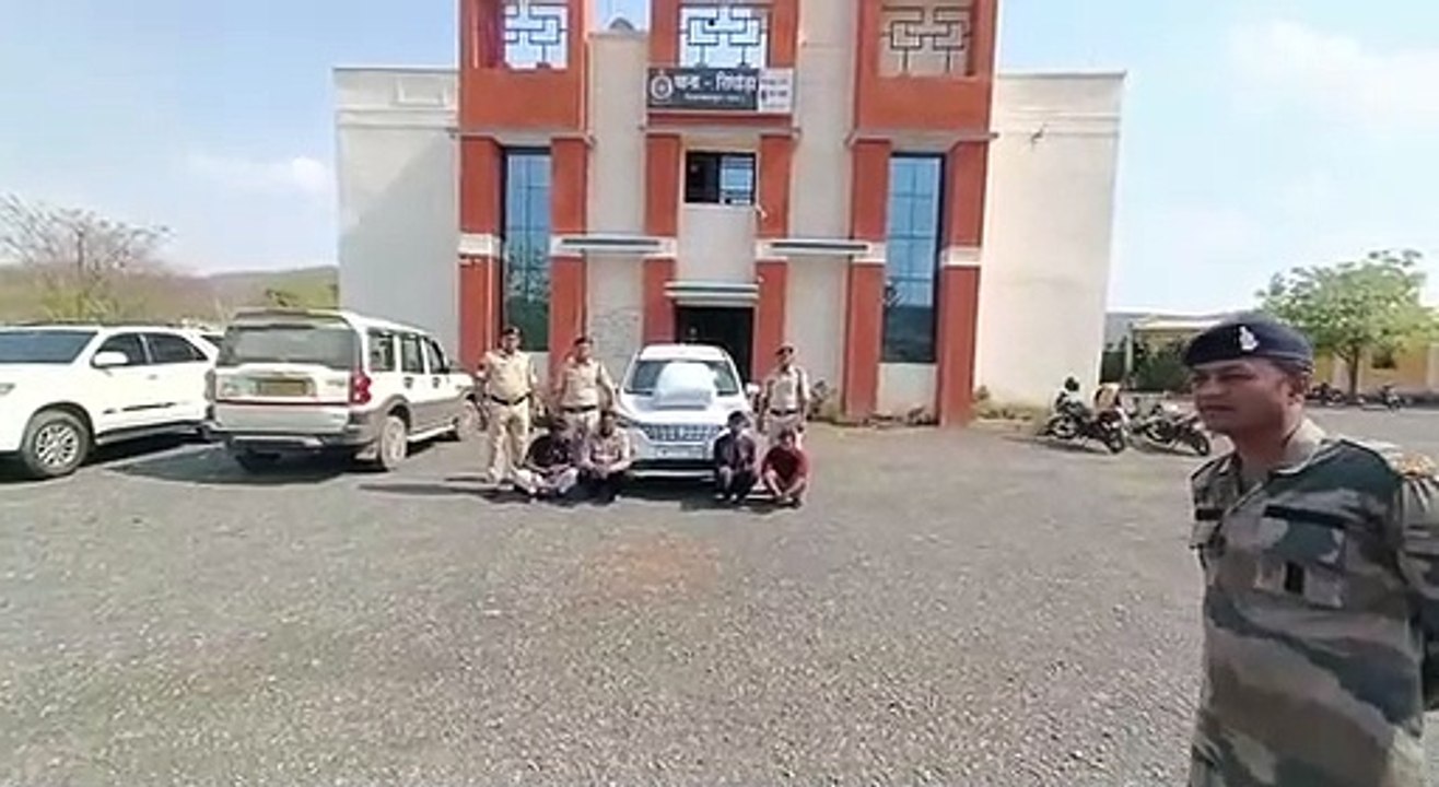 60 किलो गांजा के साथ 6 तस्कर गिरफ्तार