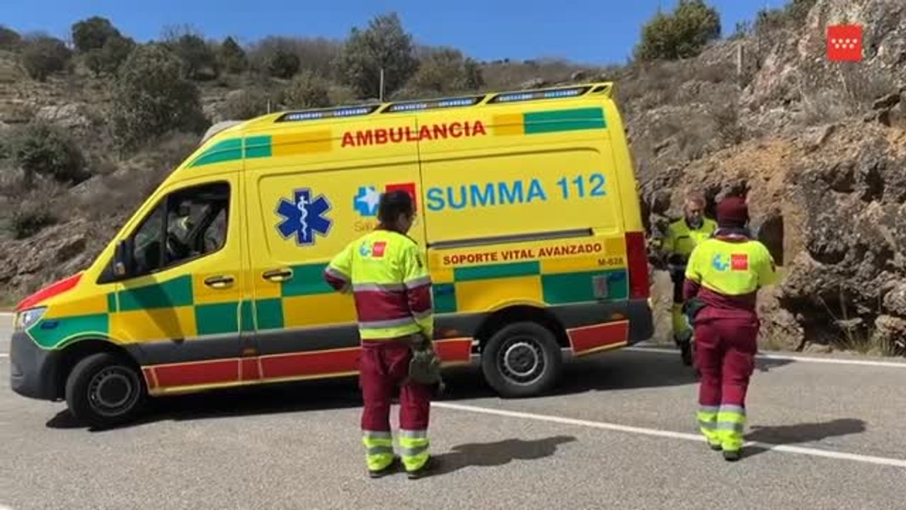 Muere Un Ciclista Tras Salirse De La Vía En Madrid - Vídeo Dailymotion