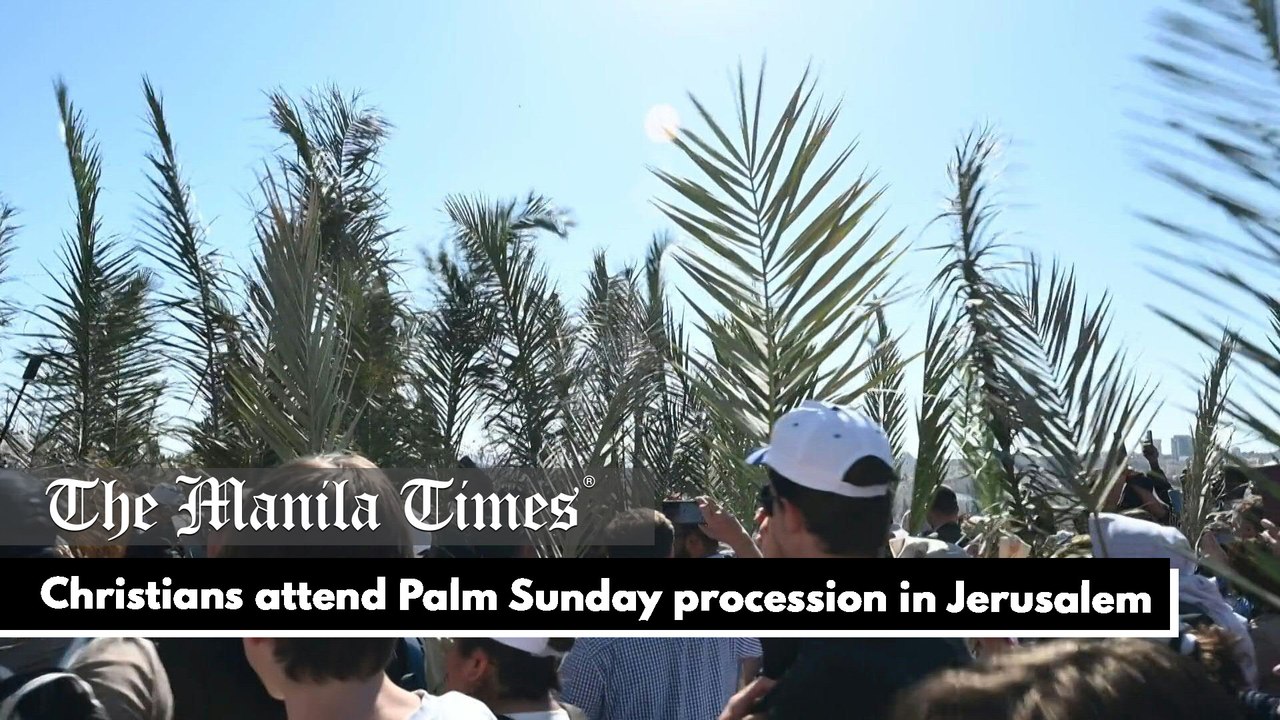 Christians attend Palm Sunday procession in Jerusalem