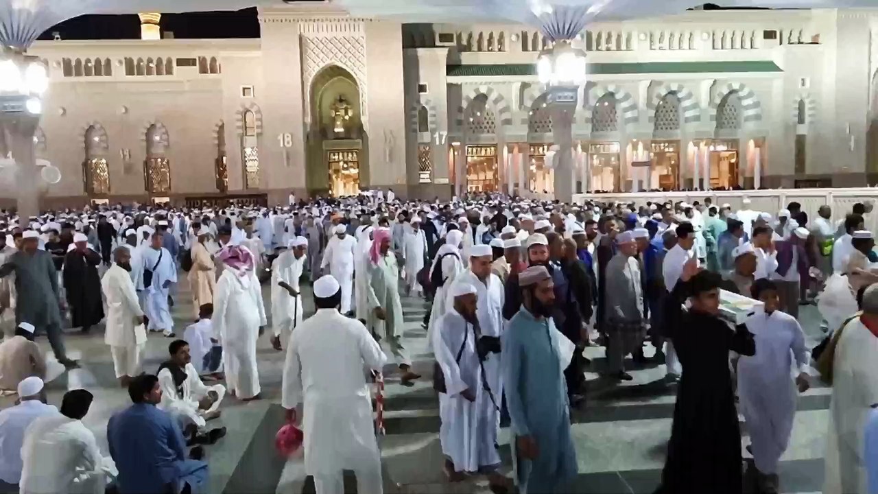 Ramzan Men Biwi Se Humbistri Karne Ki saza