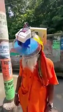 Video: साधु का हाईटेक जुगाड देख बिग बी भी आश्‍चर्यचकित, वीडियो शेयर कर लिखी दिल को छू लेने वाली बात