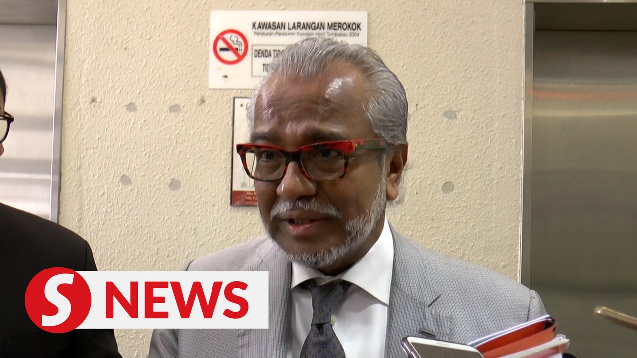 Najib to apply for royal pardon citing dissenting judgement
