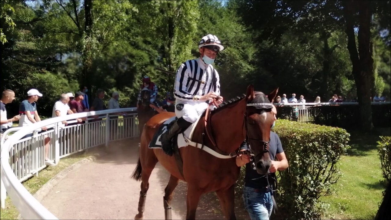 Pronostic de Fréquence Turf pour le Quinté PMU du mardi 4 avril 2023 (Réunion n°1 - Course n°1)