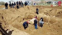 İnşaat temeli kazısında antik döneme ait lahit bulundu