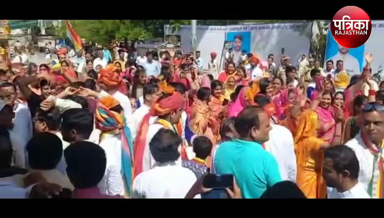 मालपुरा में महावीर जयंती पर निकाली विशाल शोभाया...