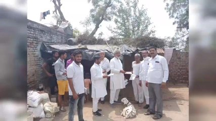 बुलंदशहर: कांग्रेसियों ने हाथ से हाथ जोड़ो अभियान के तहत गांव-गांव किया संपर्क