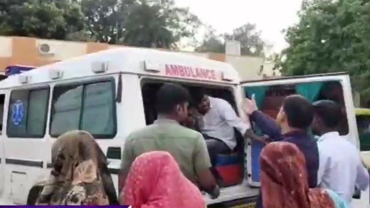मैनपुरी: विद्युत करंट लगने से दो युवक झुलसे, ने...