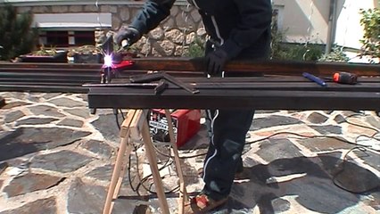 Comment faire des pergolas en métal - épisode 1