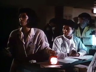 Toubib malgré lui Bande-annonce (EN)