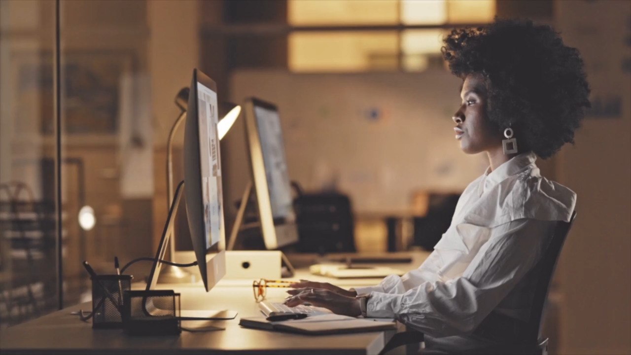 These Are the Worst Ways to Start and End Emails, According to a New Study