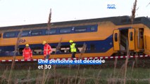 Au moins un mort et trente blessés dans le déraillement d'un train aux Pays-Bas