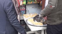 Cizre'de iftar sofralarının vazgeçilmez tatlısı: Luzine