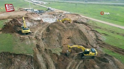Deprem bölgesinde 13 bin 400 köy evinin yapım süreci başladı