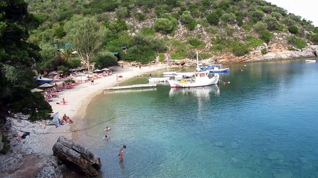 summer 2022, ithaca , Sarakiniko beach