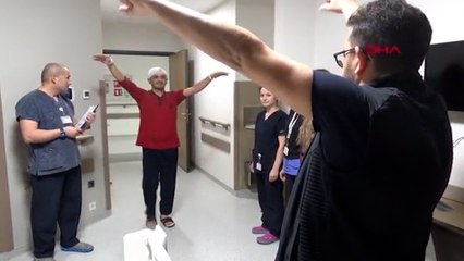 Hastaya bilinci açıkken, beyin tümörü ameliyatı yapıldı