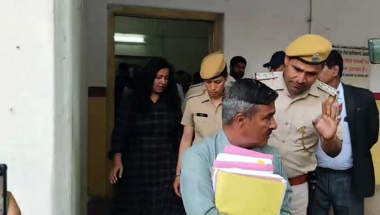 Video Divya Mittal: अभी जेल में रहना पड़ेगा दिव...
