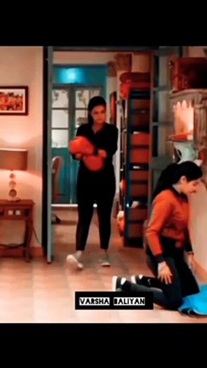 Hessena And Karishma #madamsir #yuktikapoor #karishmasingh #gulkijoshi #sony