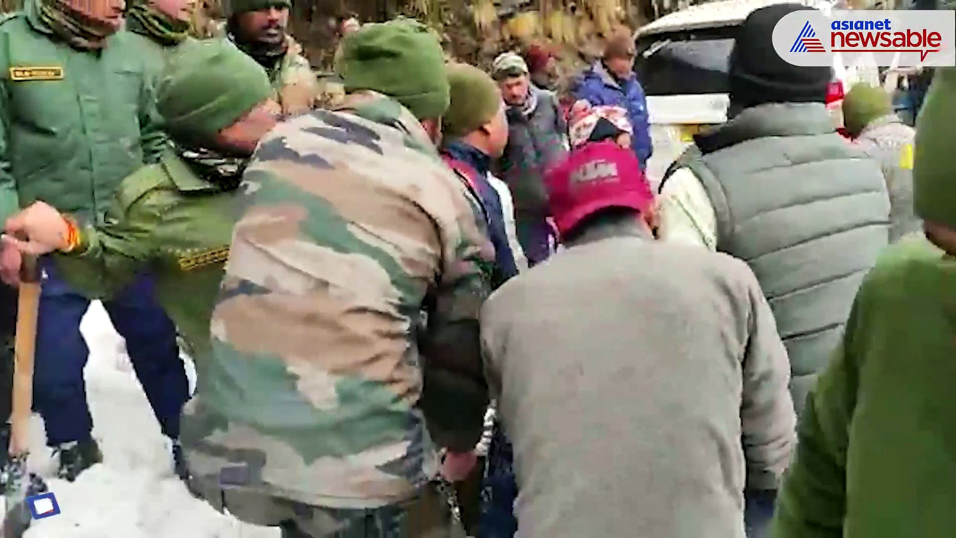 Sikkim Avalanche: Army conducts recue operation on war-footing (WATCH)