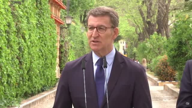 Feijóo valora los datos del paro pero acusa al Gobierno de triunfalismo