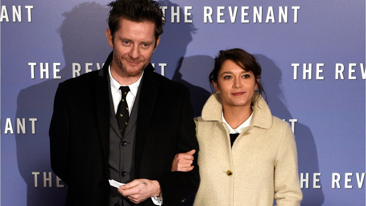 GALA VIDEO - Emma de Caunes amoureuse : ce tendre message à son mari Jamie
