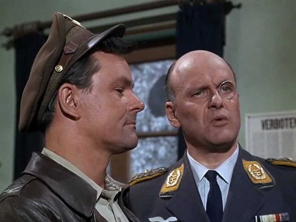 Ein Käfig voller Helden Folge 3 Kommandant Des Jahres (1965)