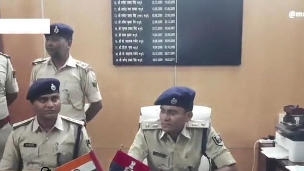 सुपौल: अंतरजिला चोर गिरोह का पुलिस ने किया उद्भेदन, मोबाइल के साथ 9 चोर गिरफ्तार