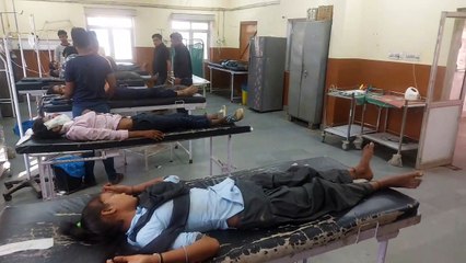 सड़क हादसे में दसवीं के चार परीक्षार्थी घायल