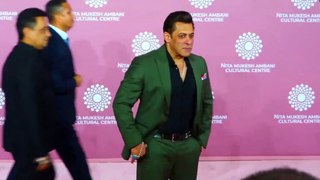 Salman Khan Back to Back Grand Attractive Entry