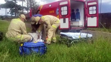 Motociclista cai de moto e fica ferido no Bairro Brasília