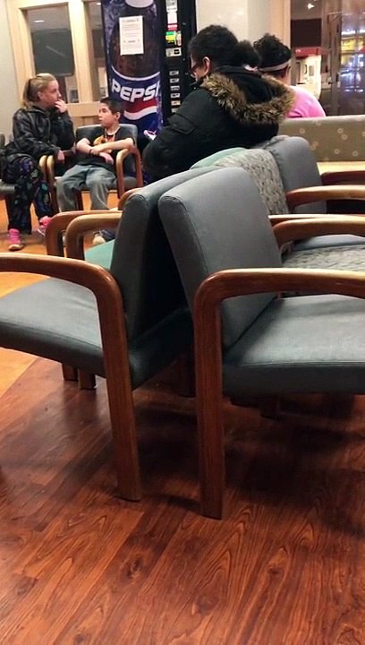 Les joies d'être parent... Faites des gosses