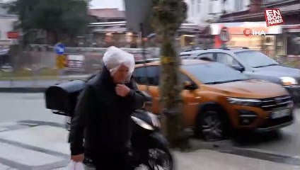 Edirne'de şiddetli sağanak hayatı olumsuz yönde etkiledi