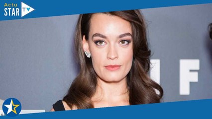 Emma Mackey en Barbie : la métamorphose de l'actrice dévoilée sur les premières affiches du film