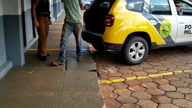 Homem é detido pela PM acusado de realizar furto de fios