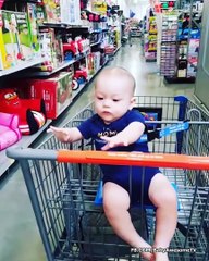 Cute Baby Go Shopping For The First Time - Baby Awesome Video