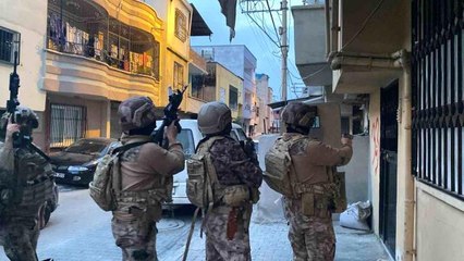 Mersin'de asayiş operasyonu: 27 adreste arama yapılıyor