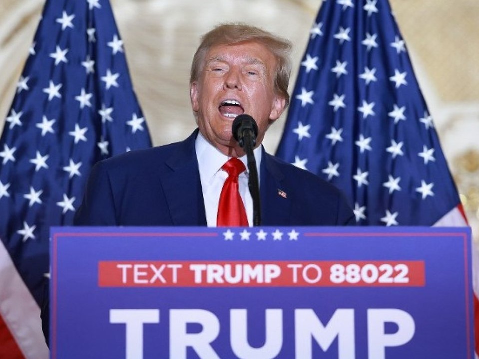 "Massive Wahlbeeinflussung": Trump weist Anklage scharf zurück