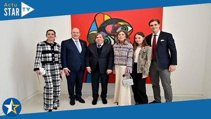Caroline de Monaco rayonnante avec ses filles Charlotte et Alexandra, trio chic tout en Chanel
