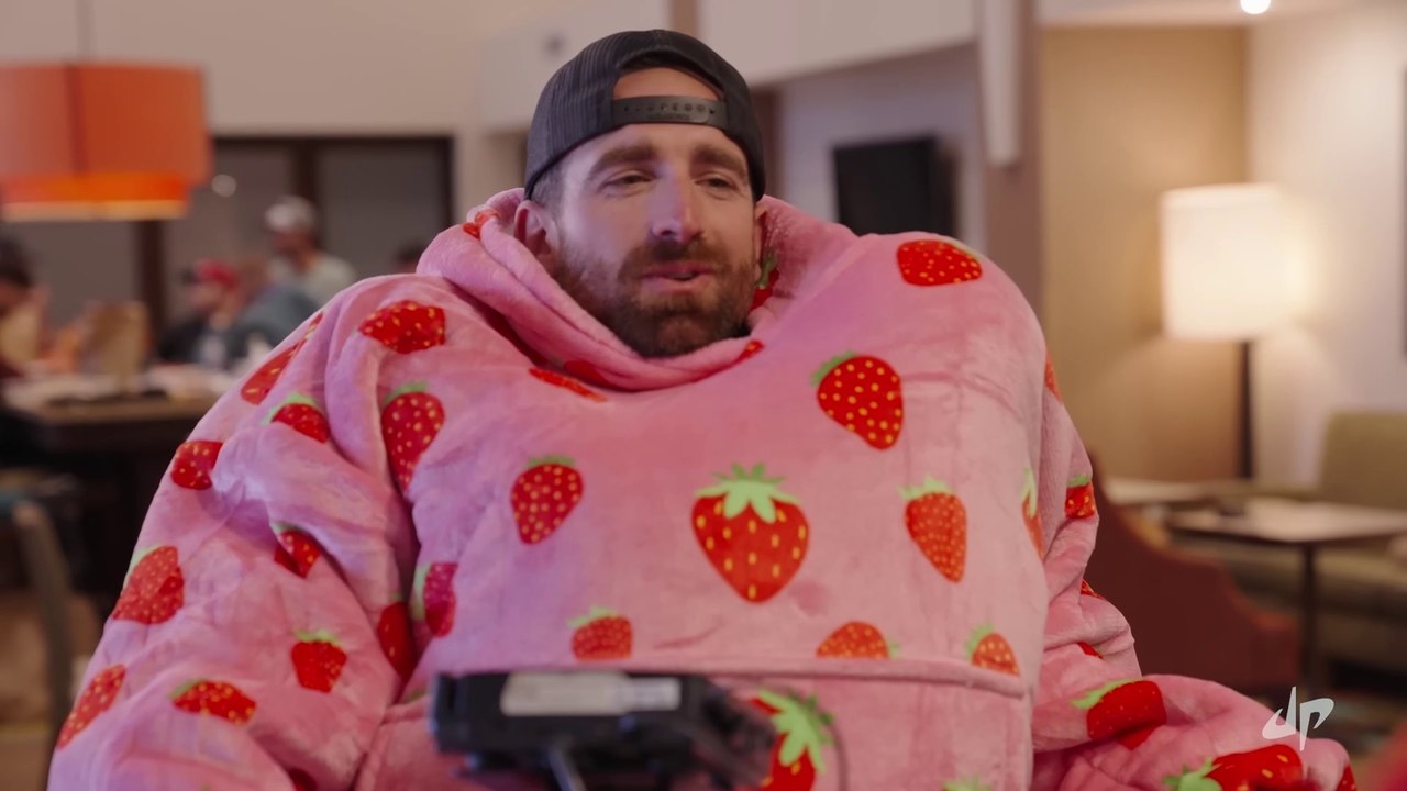 Hotel Stereotypes | Dude Perfect