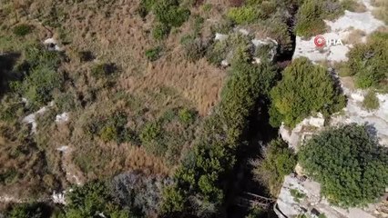 Depremin yorgunluğunu tarihi tünelin duvarlarına bıraktılar