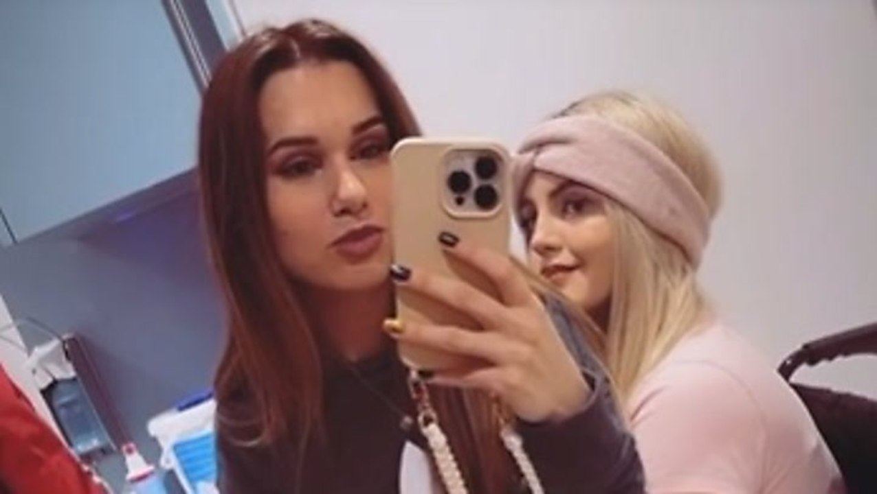 Rührende Bilder CoupleontourIna bricht bei Geburtstagsüberraschung in