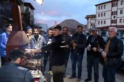 Erzurum'un tescilli lezzeti 'cağ kebabı' iftar sofralarının vazgeçilmezi oldu