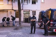 Brutal pelea a espadazos en las calles de Badalona: Al menos, cinco heridos