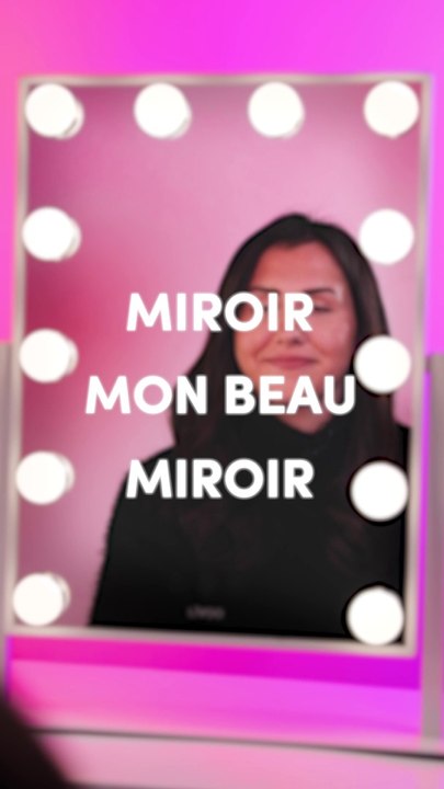 Miroir mon beau miroir - Caroline Ambrosini se confie sur l'acceptation de soi, ses complexes...
