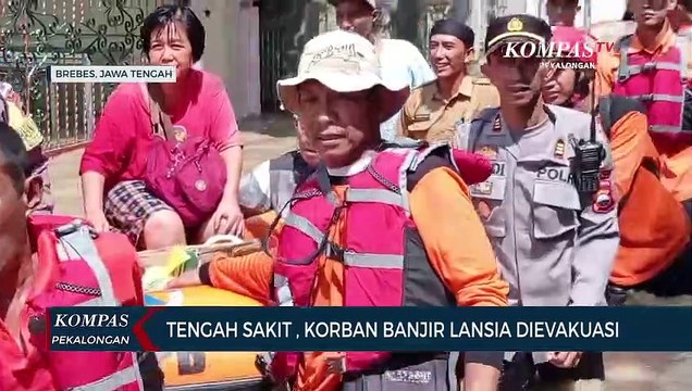 Petugas BPBD dan Polisi Turun Tangan, Warga Dievakuasi dengan Perahu Karet