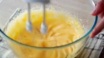 Floorless Moist Chocolate Cake Recipe